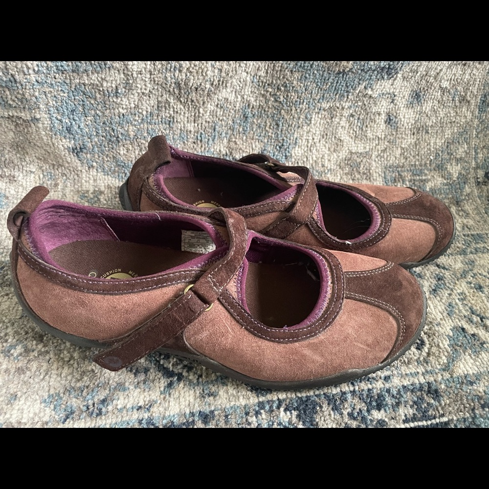Merrell Women’s Circuit Mj brown Mary Jane walking shoe